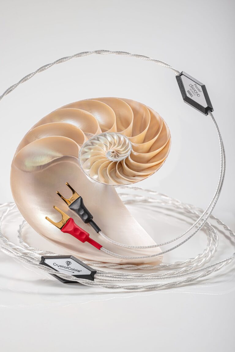 cRYSTAL cABLE DIAMOND SERIES 2 PICOLLO SPEAKEr CABLE (1.5 MT)