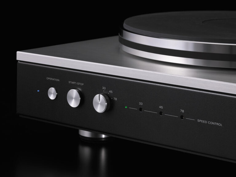 Luxman PD-151 MARK II Turntable (Plak Çalar)