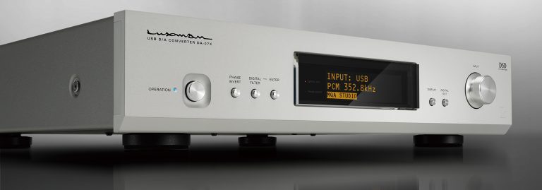 Luxman DA-07X USB Digital Analog Converter (DAC)