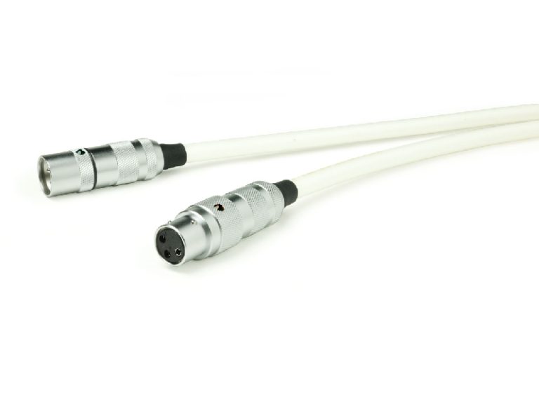 Oyaide Tunami Terzo XX V2 XLR Cable 1.0m